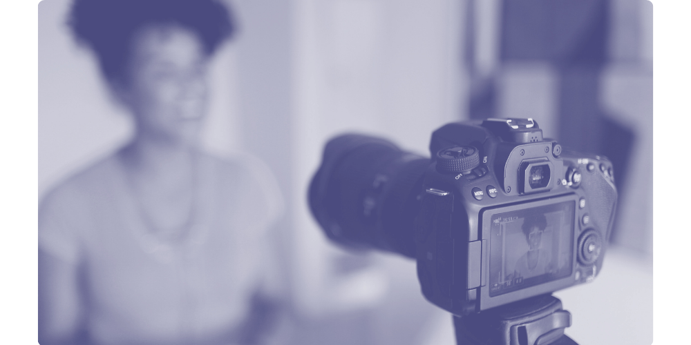 Un client altagem en train de se faire interviewer