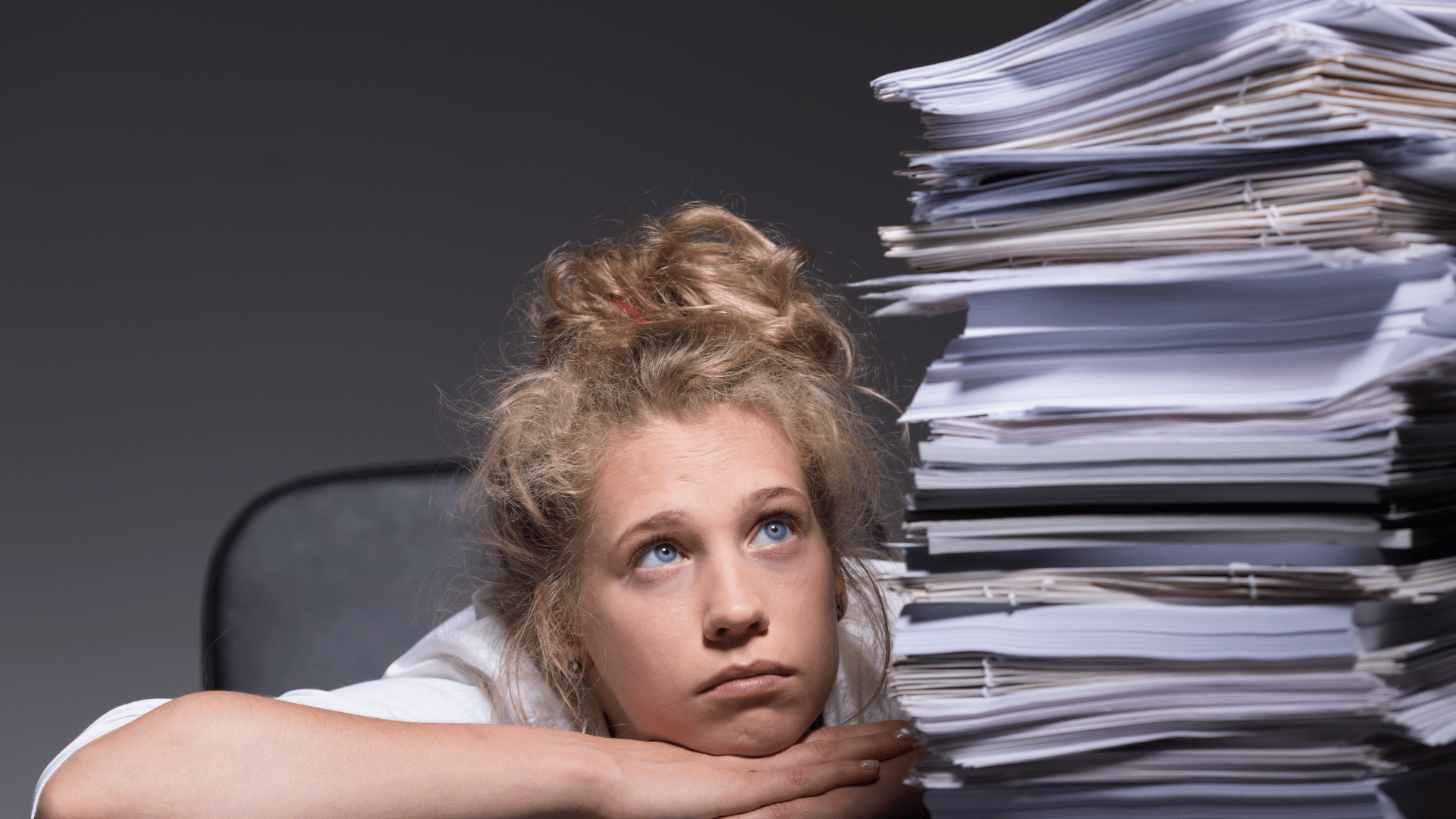 Pourquoi trop de paperasse nuit à la performance des petites structures ?